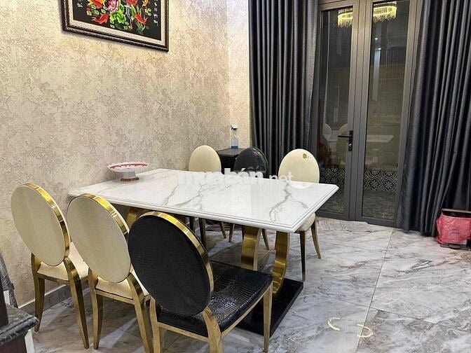 Phòng trọ cao cấp, nằm trong khu biệt lập bảo vệ 24/24 có công viên