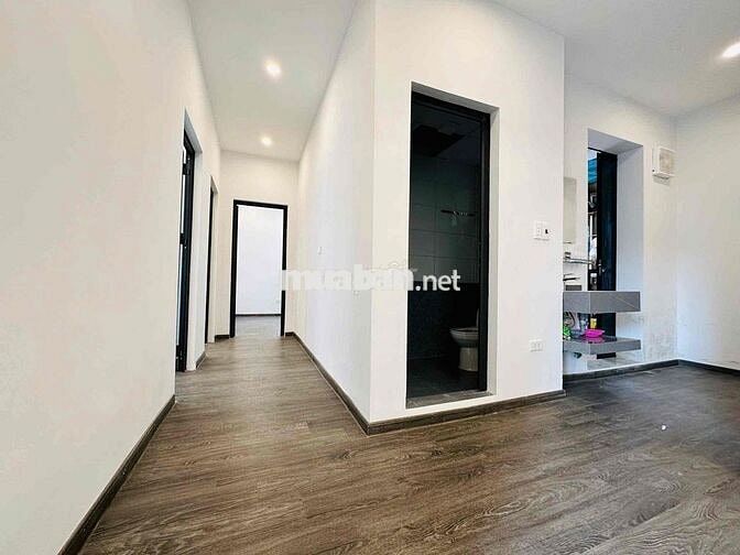 Bán chung cư Oct3 khu đô thị Cổ Nhuế, 3 ngủ, lô góc mới đẹp đủ đồ