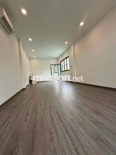 Cho thuê nhà kết hợp mặt bằng mặt tiền Huỳnh Tấn Phát
