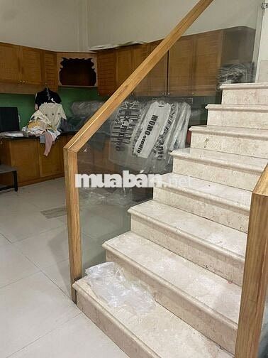 Cho Thuê Nhà HXH Thông Gò Dầu, Tân Phú. DT: 4x14m, Sẵn 2 Máy Lạnh.