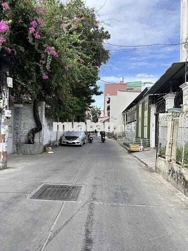 Cho Thuê Nhà HXH Thông Gò Dầu, Tân Phú. DT: 4x14m, Sẵn 2 Máy Lạnh.