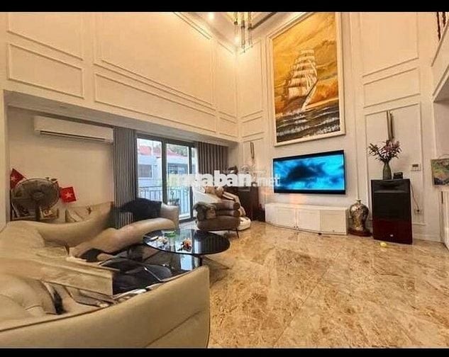 Tôi cần bán nhà lô góc KĐT Văn Quán, 6tầng thang máy full nội thất.