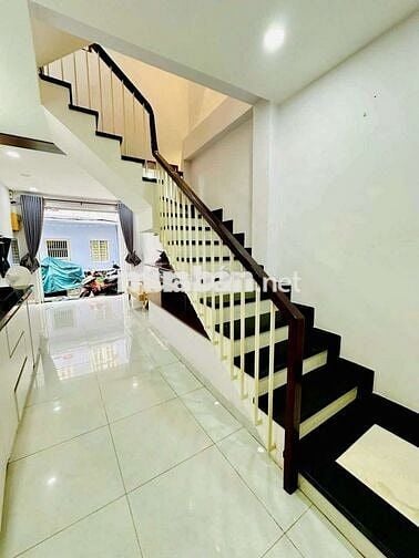 Nhà hẻm 31m2, 4 phòng ngủ, đường Chu Văn An, Q. Bình Thạnh