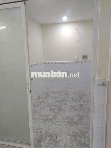 cho thuê MBKD Nguyên căn tầng trệt chung cư  huỳnh văn chính 2