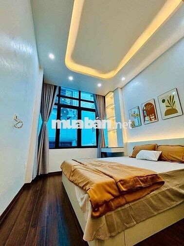 bán nhà mặt phố Chính Kinh- Thanh Xuân, DT: 30m2 chỉ nhỉnh 9 tỷ