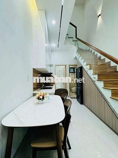 Bán nhà 3tầng mới xách va ly vô ở Trung tâm Đà Nẵng