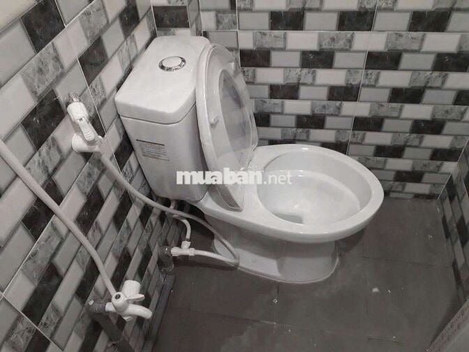 Nhà trọ mặt tiền đường Lê Thị Chợ