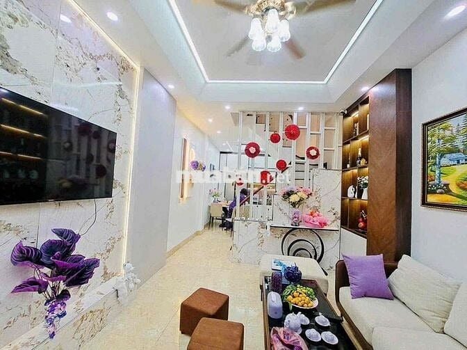 🌟 Bán nhà phố Hồng Mai – 40m² x 4 tầng – nội thất 5★ – sổ đỏ chính chủ