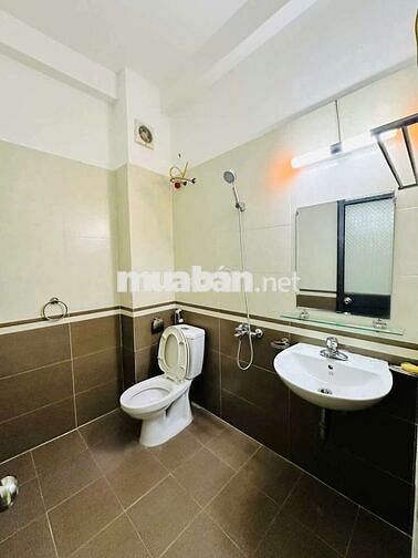 Bán nhà vạn Phúc 30m, 4 tầng, dân xây, mặt ngõ riêng giá 8 tỷ 3