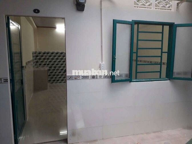 Nhà trọ mặt tiền đường Lê Thị Chợ