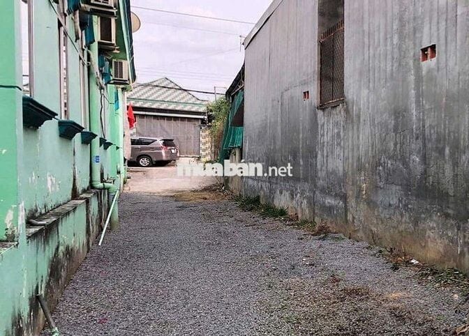 Ban đat phuong hung đinh , thuan an binh duong ,gan cho bung