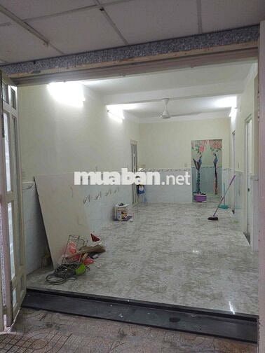 cho thuê MBKD Nguyên căn tầng trệt chung cư  huỳnh văn chính 2
