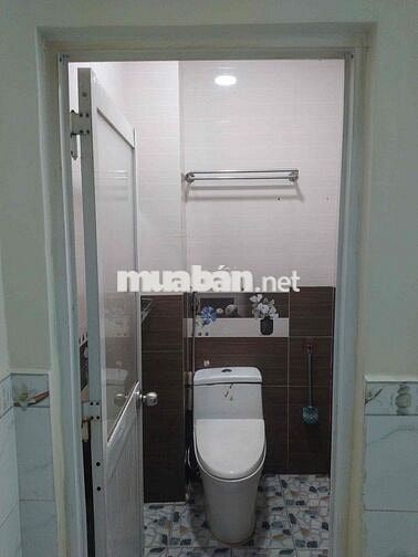 cho thuê MBKD Nguyên căn tầng trệt chung cư  huỳnh văn chính 2