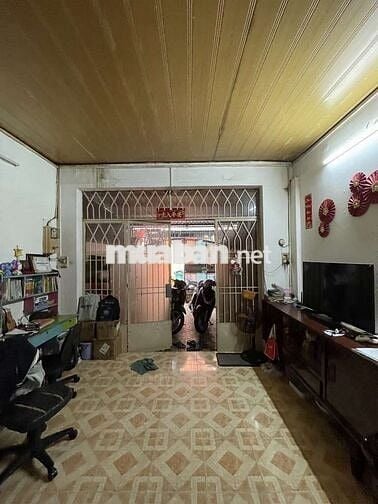 Ngay ST Emart 2, Xe Tải Thông, 76M2