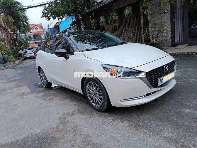 Mazda 2 Luxury 2021 số tự động màu trắng