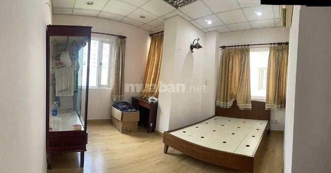 Chung cư Tú Xương, quận 3: 70m2, 2p ngủ, nhà thoáng, 9tr5/tháng