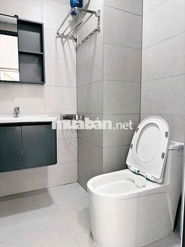 Căn hộ ngay Phan Xích Long New 100%