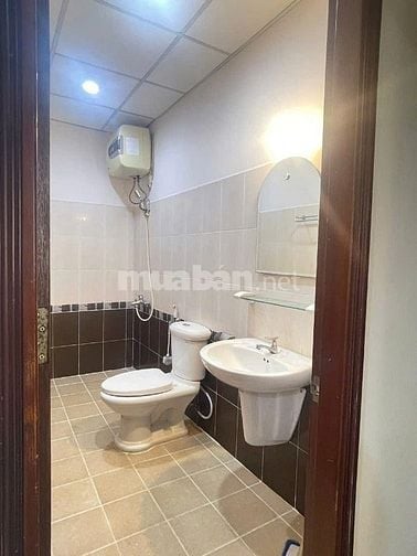 Chung cư Tú Xương, quận 3: 70m2, 2p ngủ, nhà thoáng, 9tr5/tháng