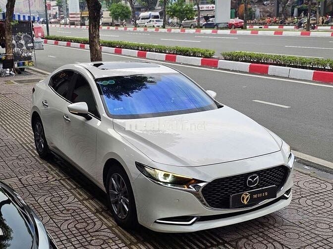 MAZDA 3 1.5 PREMIUM SX 2022 ODO 44.000 KM