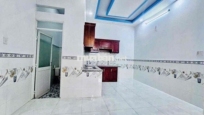 Bán nhà trệt lầu chủ tặng ngay bộ sofa nằm gần đường TL824 Mỹ Hạnh Bac