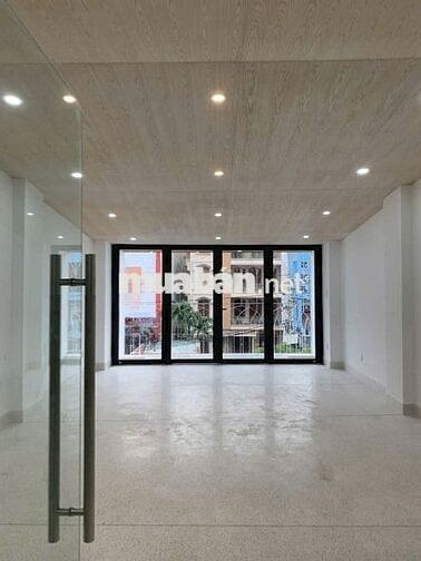 SIÊU PHẨM 2 MẶT TIỀN - Lạc Long Quân, P9, Tân Bình, 6 Tầng Than Máy