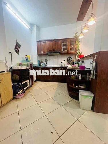 BÁN NHÀ LA THÀNH – 30M² x 6 TẦNG – 15M RA PHỐ – MẶT TIỀN 7.5M – CHỈ 7