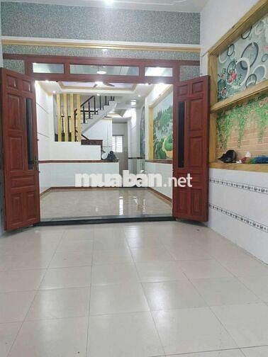 Cho thuê nhà sân xe hơi kdc thông dụng gần visip