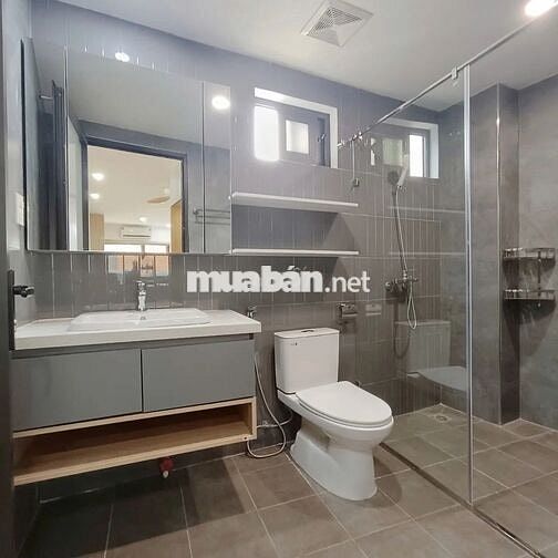 CHO THUÊ CĂN HỘ STUDIO BAN CÔNG FULL ĐỒ NGAY VINCOM TRẦN DUY HƯNG