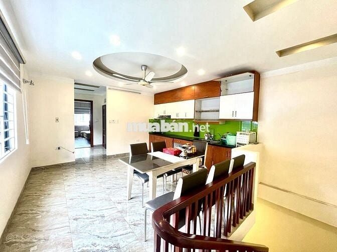 HOÀNG VĂN THÁI - LÔ GÓC - PHÂN LÔ - Ô TÔ - KINH DOANH - 2 THOÁNG