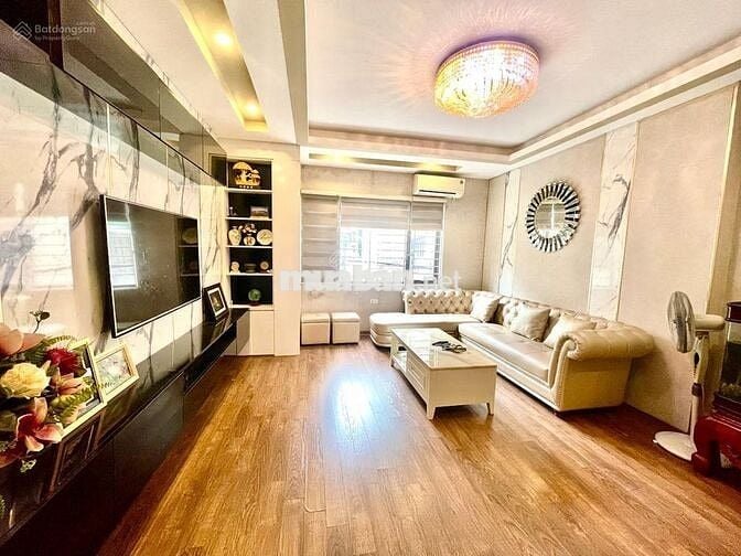 HOÀNG VĂN THÁI - LÔ GÓC - PHÂN LÔ - Ô TÔ - KINH DOANH - 2 THOÁNG