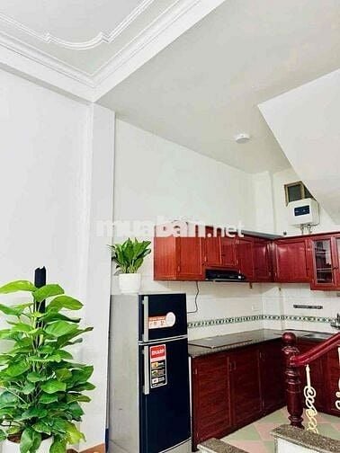 HIẾM! BÁN NHÀ ĐẸP ĐỘI CẤN 33m2 x4T- NGÕ THOÁNG- GẦN PHỐ- GIÁ CHỈ 6,9TỶ