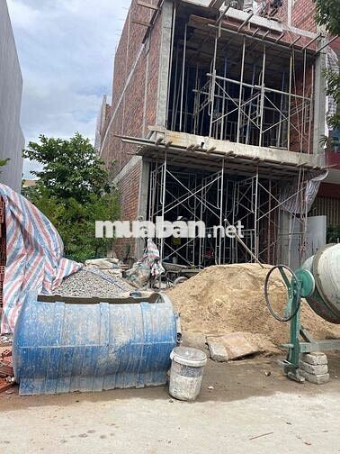 Diện tích sàn 270m2 nhà 3 tầng full nội thất Hoà Xuân