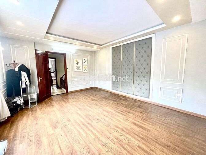 HOÀNG VĂN THÁI - LÔ GÓC - PHÂN LÔ - Ô TÔ - KINH DOANH - 2 THOÁNG