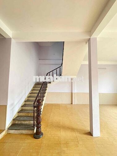 Bán Nhà 2,5 tầng, Thông Đông Hoà, Hoà Xuân, Đà Nẵng.