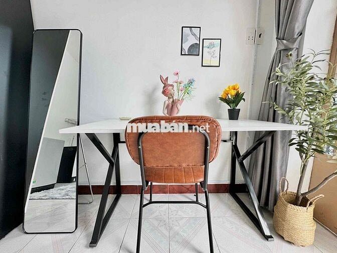 CHO THUÊ CĂN HỘ STUDIO BAN CÔNG LỚN - PHÒNG ĐẸP