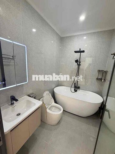 Bán Nhà KDC Đồng bộ , 5x16m, 4 Tầng, Nội Thất Cao Cấp , HTP, 10 tỷ Hơn