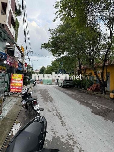 nhà thuê 2d kdc nam hùng vương an lạc bình Tân DT 24m giá 8tr