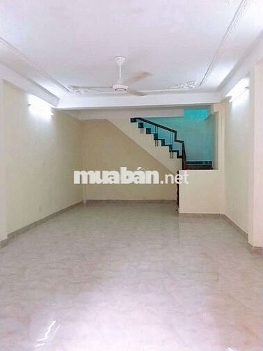 Cho thuê nhà đường xe tải Nguyễn đình chính 4.2x10m 2 tầng giá 17tr TL