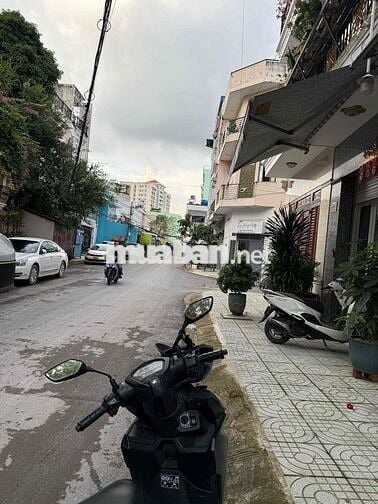 nhà thuê 2d kdc nam hùng vương an lạc bình Tân DT 24m giá 8tr