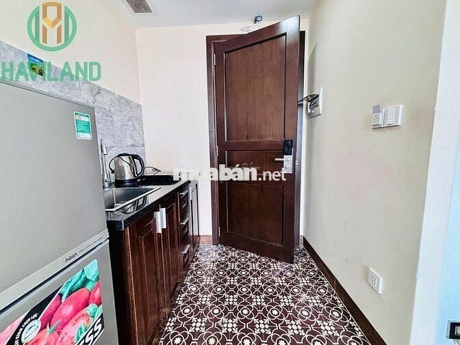 CHO THUÊ CĂN HỘ FULL NỘI THẤT CÓ BAN CÔNG NGAY TRUNG TÂM TIỆN NGHI