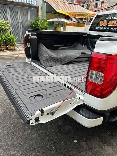 Ford Ranger 2024 XLS 2.0 4X2 AT - 50000 km