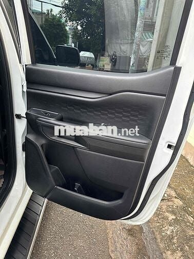 Ford Ranger 2024 XLS 2.0 4X2 AT - 50000 km