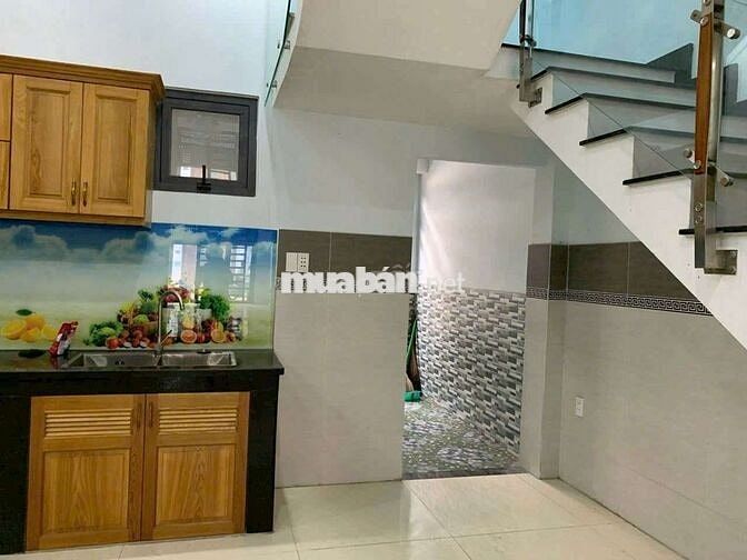 Nhà 1 trệt 1 lầu mặt tiền đường liên khu 5_6 BHH B bình tân