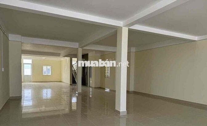 CHO THUÊ TOÀ NHÀ 4 LẦU TRỐNG SUỐT