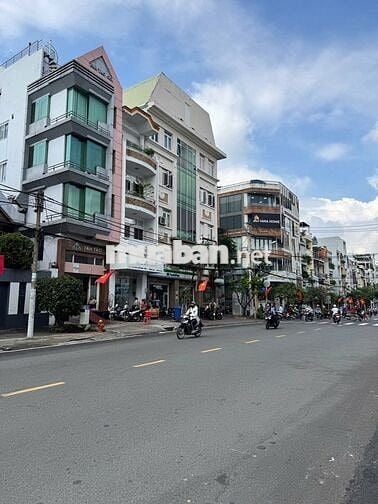 Mặt tiền Bình Thạnh, 275m², Ngang 8.2m nở hậu 9.3m, Xây 7 Tầng.