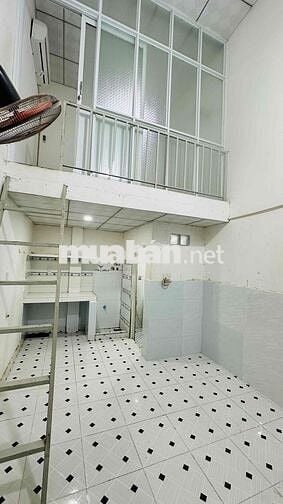 phòng máy lạnh ngay trung tâm chợ Trảng dài