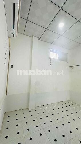 phòng máy lạnh ngay trung tâm chợ Trảng dài