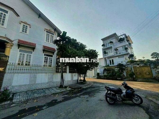 Lô đất đẹp 10m x 20m. 200m2 Khu biệt Thự Phú Nhuận Khu H Gần LTR