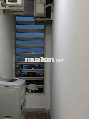 Tôi là chủ cần cho thuê căn hộ 2PN Phúc Yên 1, 2PN 2WC, lầu 9 view đẹp