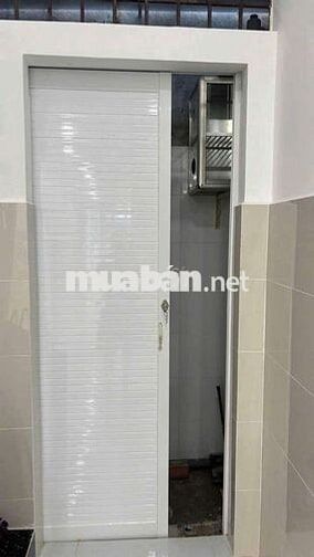 NHÀ CHO THUÊ:
TRỆT 1 LẦU - HẺM OTO
, CÁCH MẶT TIỀN NGUYỄN TRÃI 30M